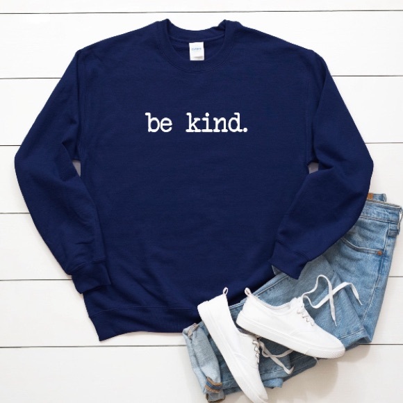 be kind. Sweatshirt • Made to order 🧵 - Picture 4 of 7